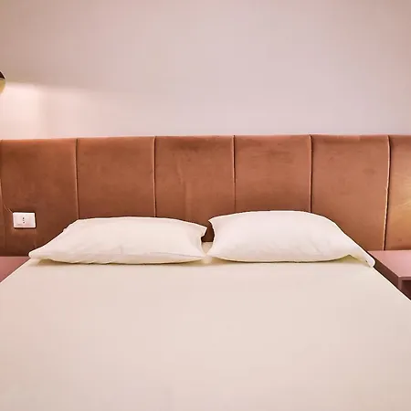 Jurgen Hotel