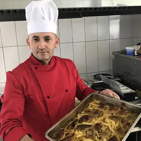 Jurgen מלון 3*