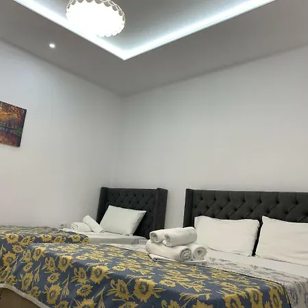 Jurgen Hotel