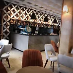 유르겐 호텔 3*