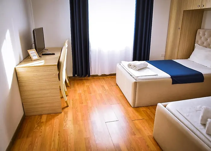 Jurgen Отель Ринас