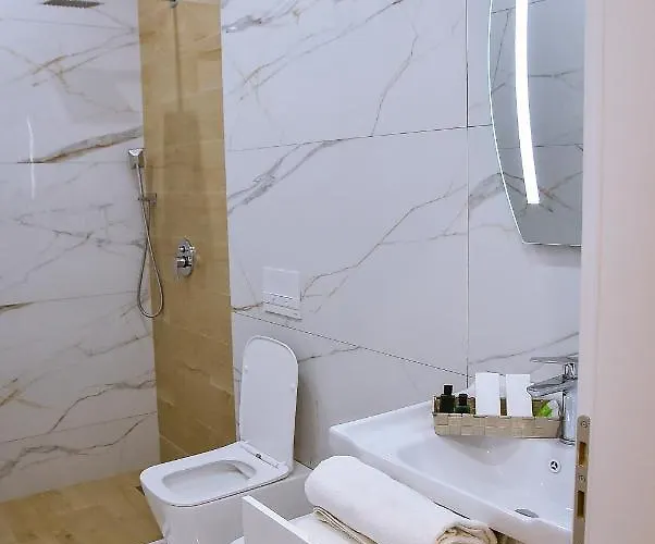 Jurgen Отель Ринас