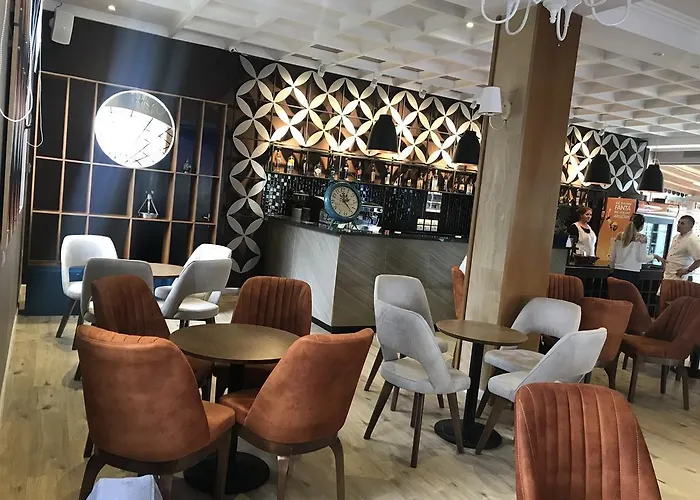 Jurgen Отель Ринас